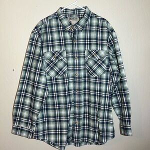 DULUTH TRADING CO. Size XL,button down,green,blue,tan-Plaid.Long-sleeved